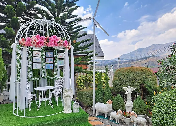 Prim\'S Cottage